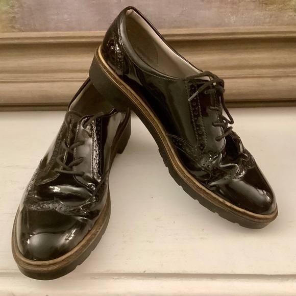 Jenny by Ara Women’s size 42 Comfort Lace-up Loafer Patent Leather Black Oxfords - Picture 1 of 16